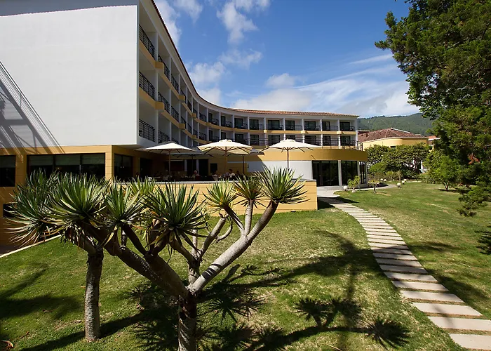 Отель Terra Nostra Garden