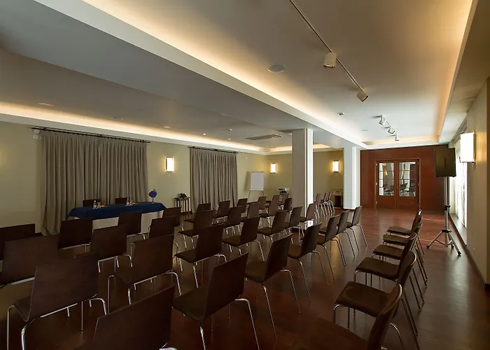 Отель Terra Nostra Garden 4*