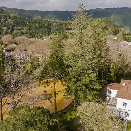 Terra Nostra Garden Hotel 4*