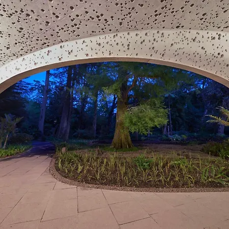 Terra Nostra Garden