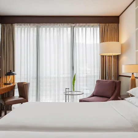 Terra Nostra Garden 4*