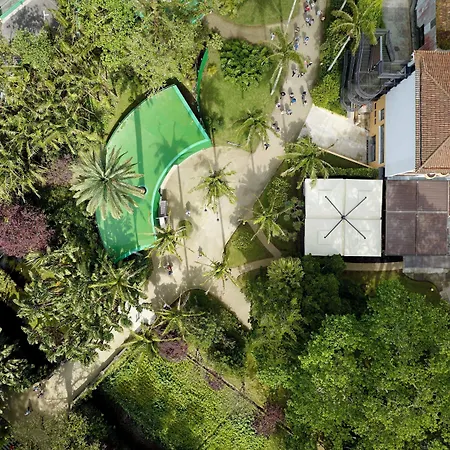 Terra Nostra Garden Hotel 4*