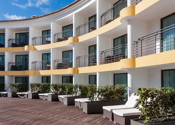 Terra Nostra Garden Hotel 4*