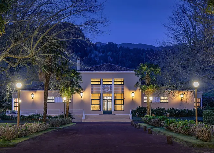 Terra Nostra Garden 4*